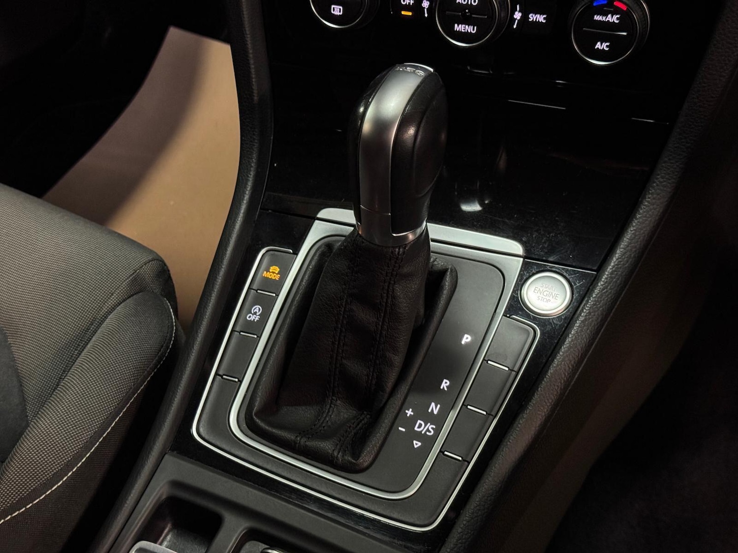 Used Volkswagen Golf for sale - 76781048: Photo 49