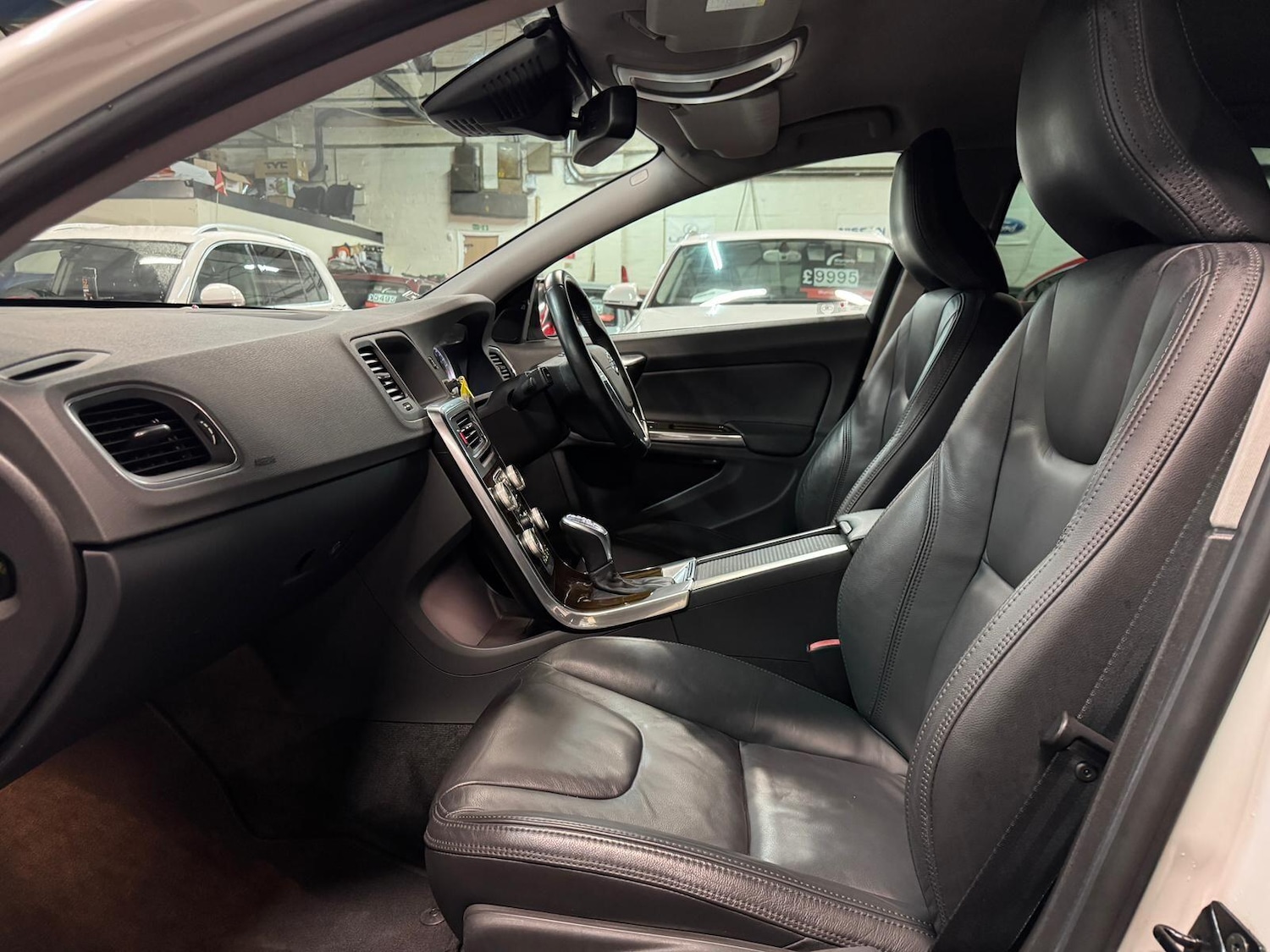 Used Volvo V60 for sale - 77695992: Photo 23