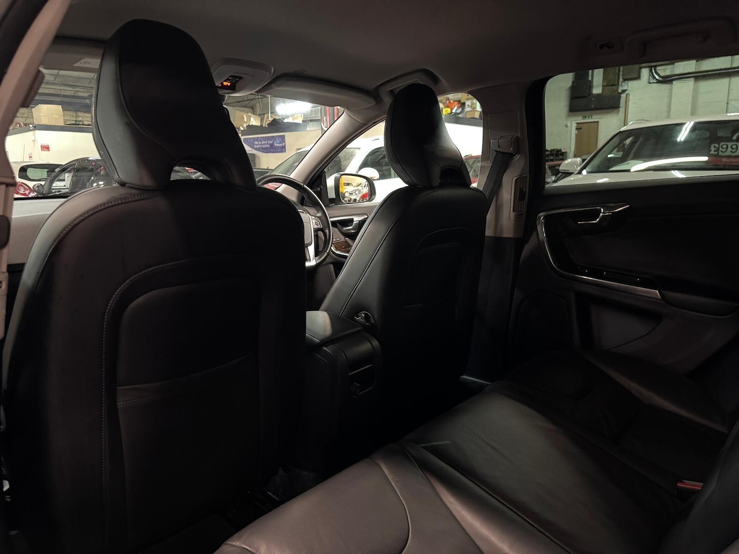 Used Volvo V60 for sale - 77695992: Photo 31