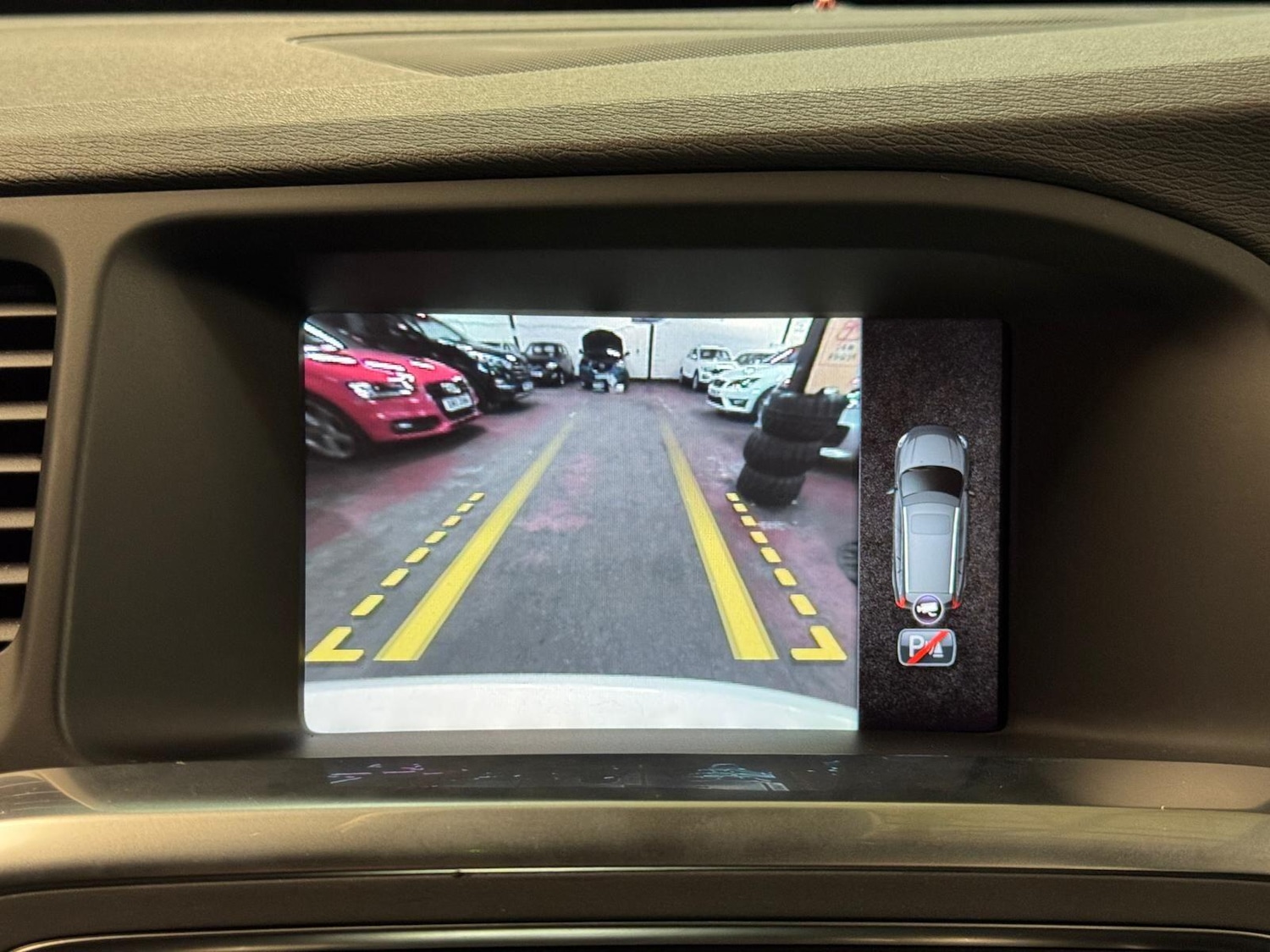 Used Volvo V60 for sale - 77695992: Photo 49