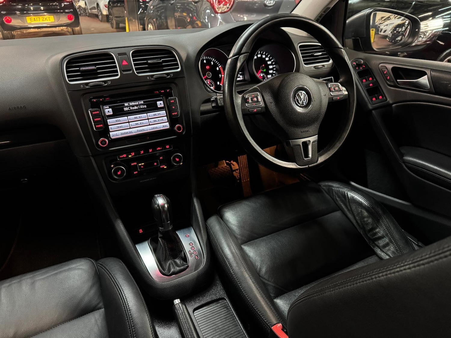 Used Volkswagen Golf 2012 for sale - 77291888: Photo 32