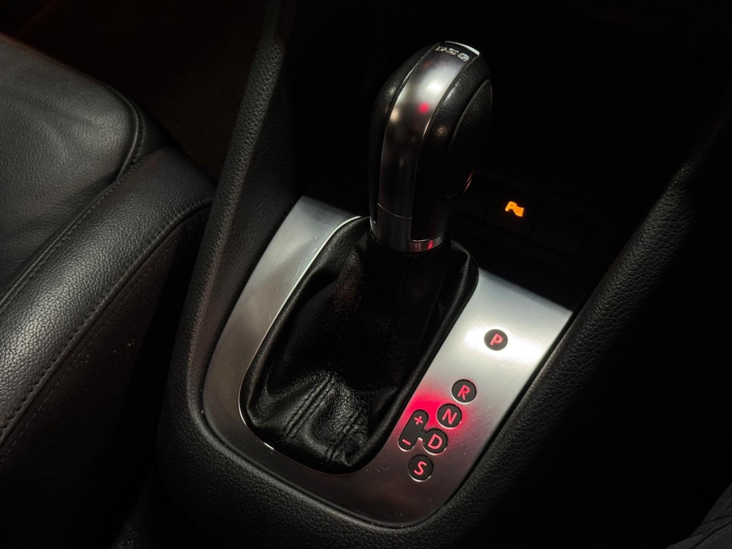 Used Volkswagen Golf 2012 for sale - 77291888: Photo 40