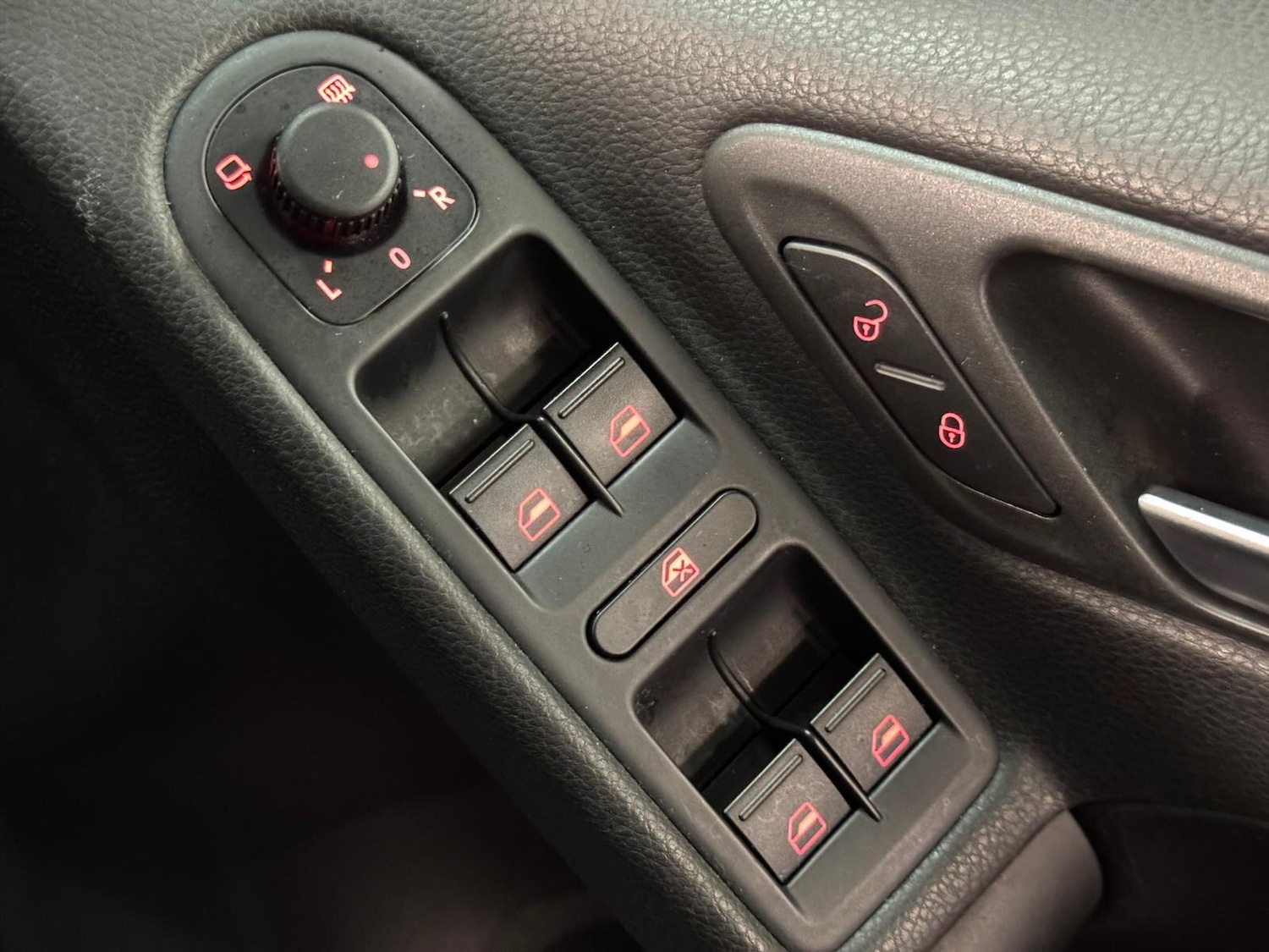 Used Volkswagen Golf 2012 for sale - 77291888: Photo 47