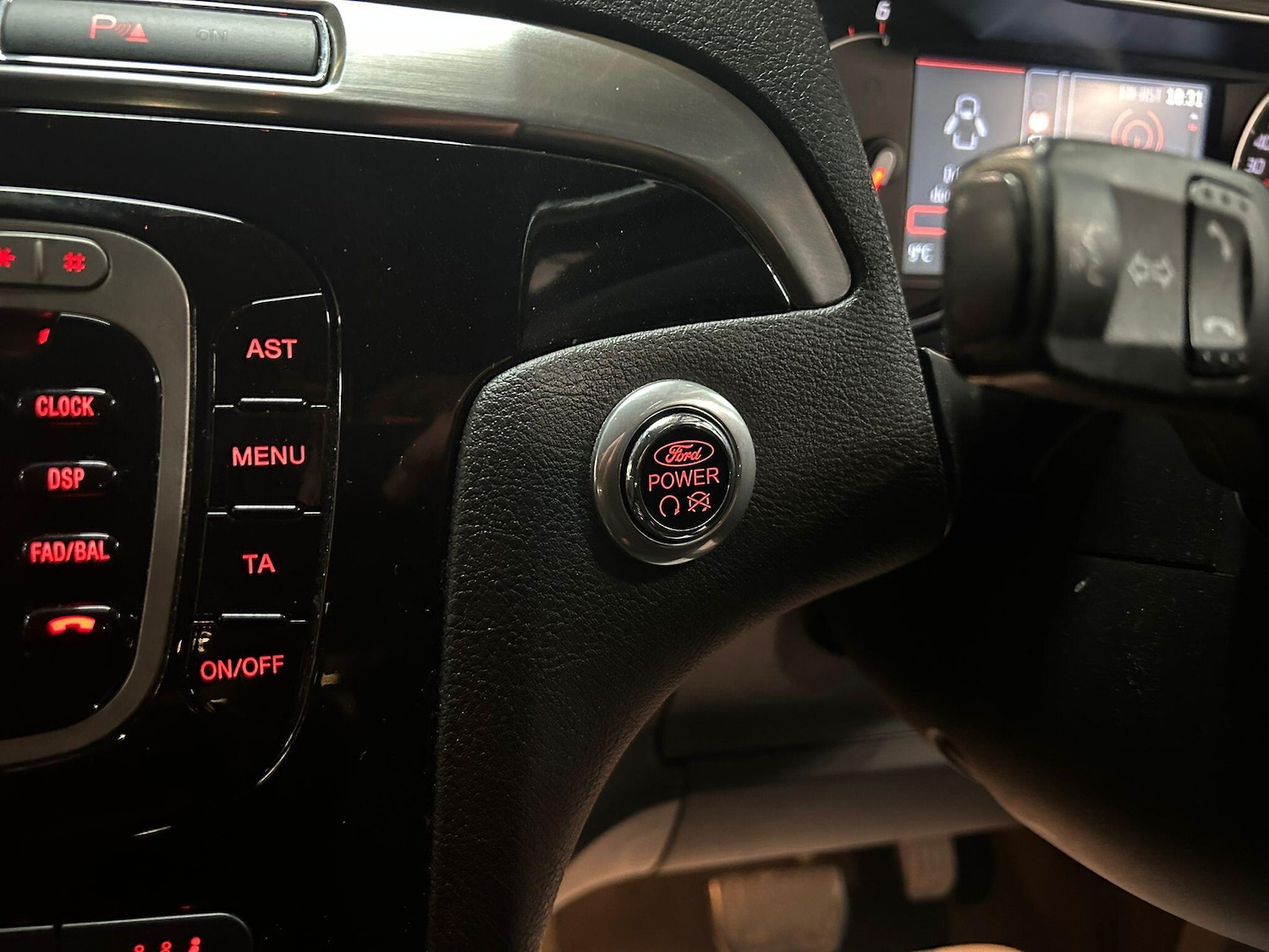 Used Ford Galaxy for sale - 77705314: Photo 31