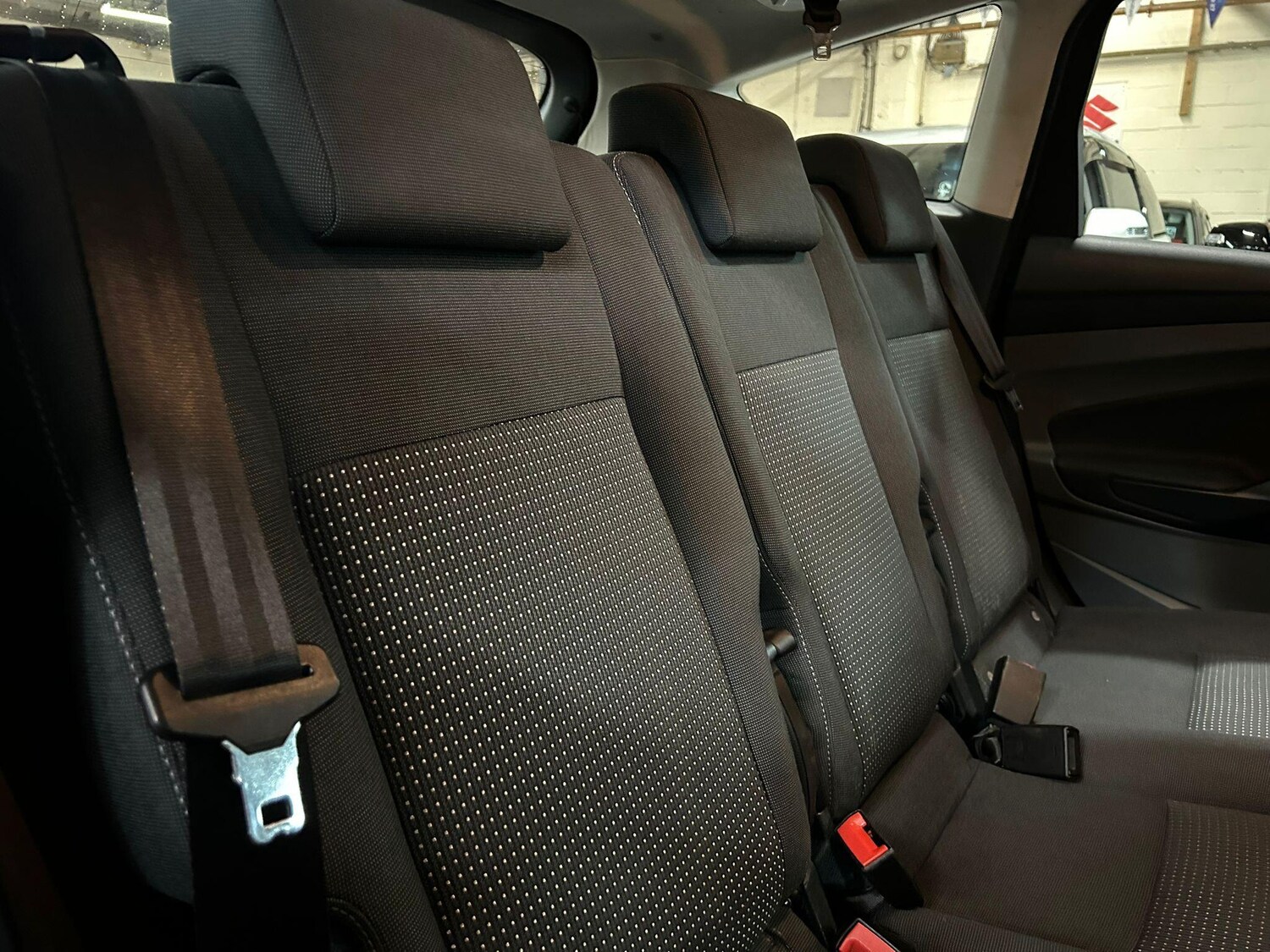 Used Ford C-Max 2013 for sale - 77637702: Photo 22