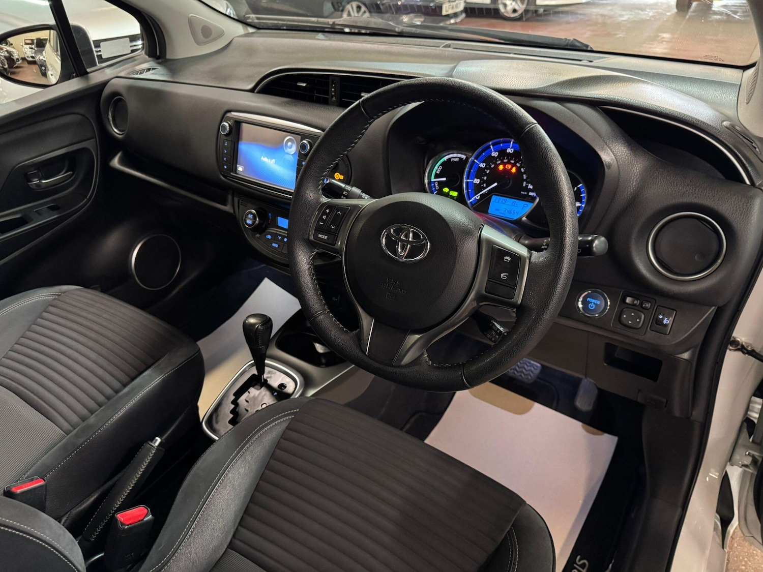 Used Toyota Yaris 2014 for sale - 76072757: Photo 21