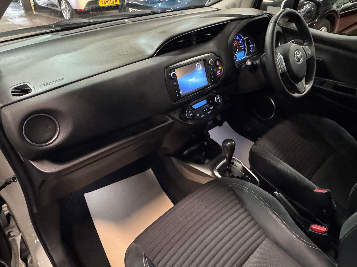 Used Toyota Yaris 2014 for sale - 76072757: Photo 24