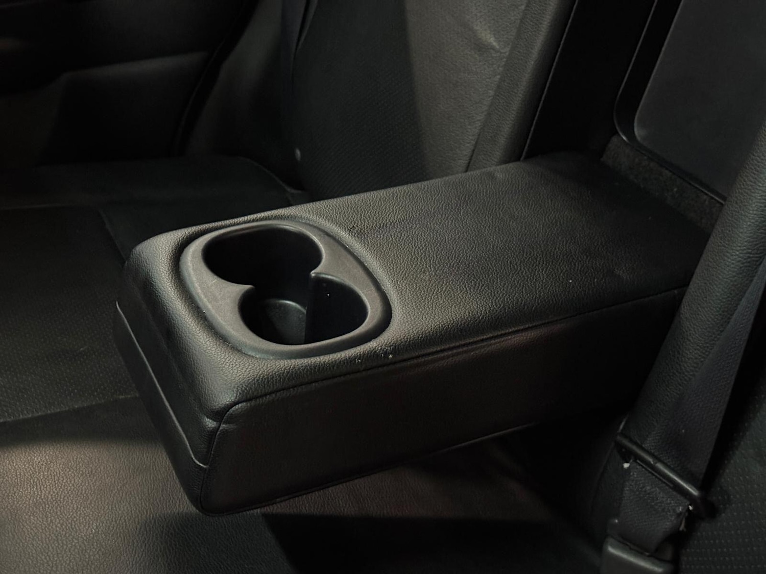 Used Mitsubishi ASX 2014 for sale - 76422653: Photo 32