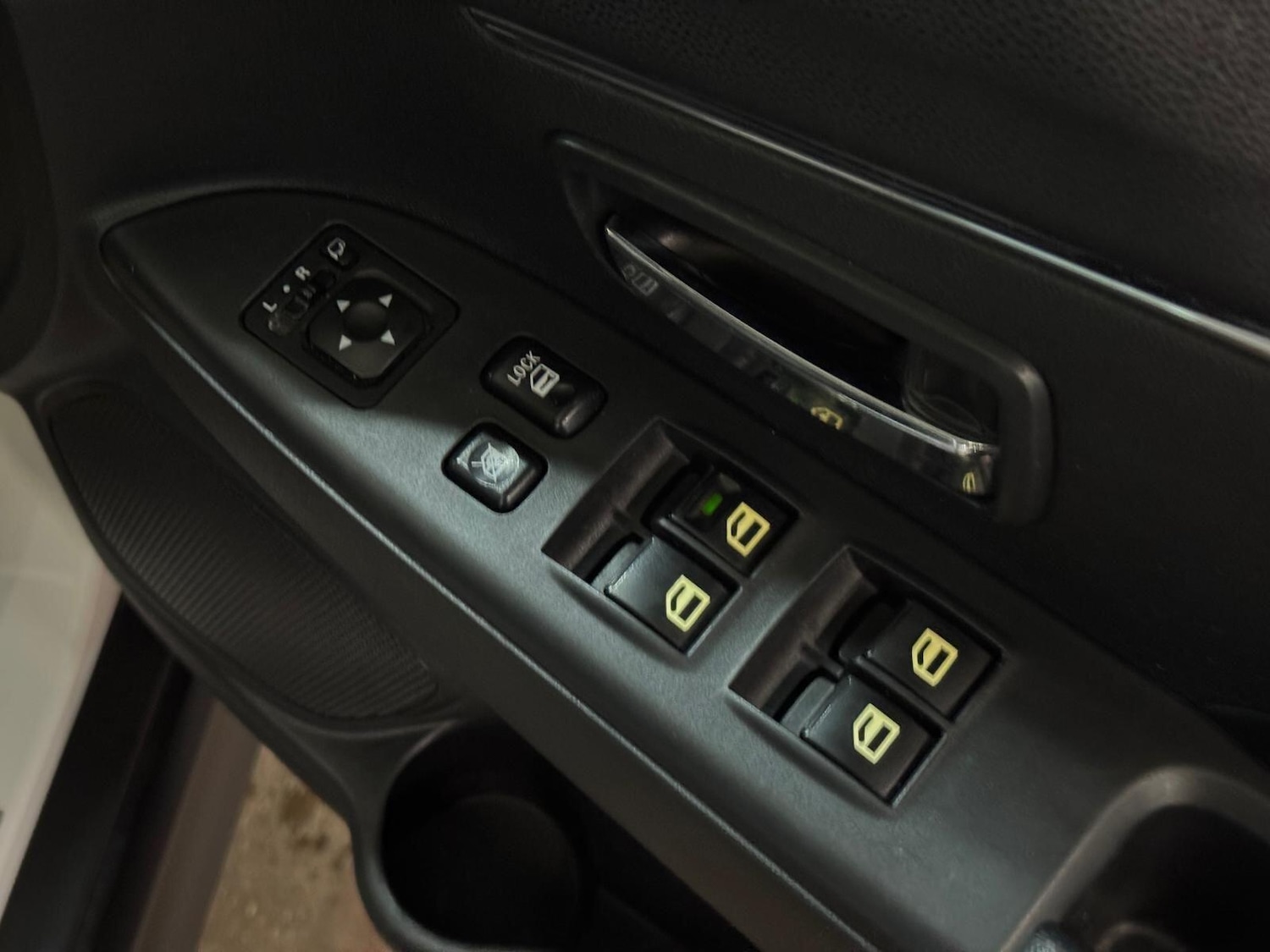 Used Mitsubishi ASX 2014 for sale - 76422653: Photo 41