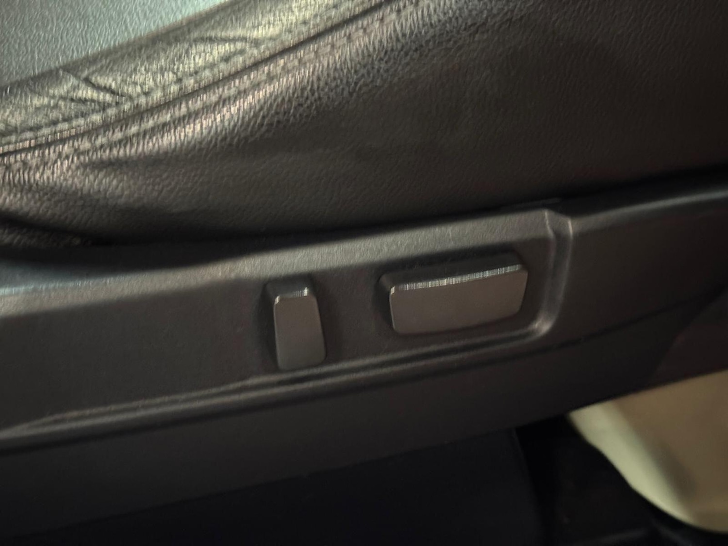 Used Mitsubishi ASX 2014 for sale - 76422653: Photo 42