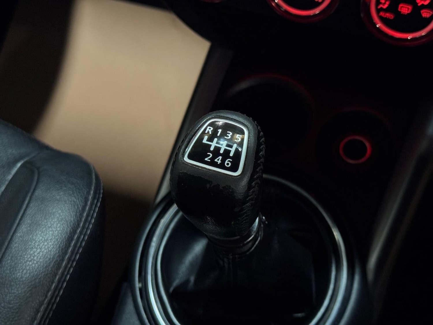 Used Mitsubishi ASX 2014 for sale - 76422653: Photo 48