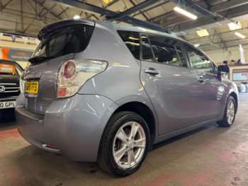 Used Toyota Verso 2010 for sale - 74596426: Photo