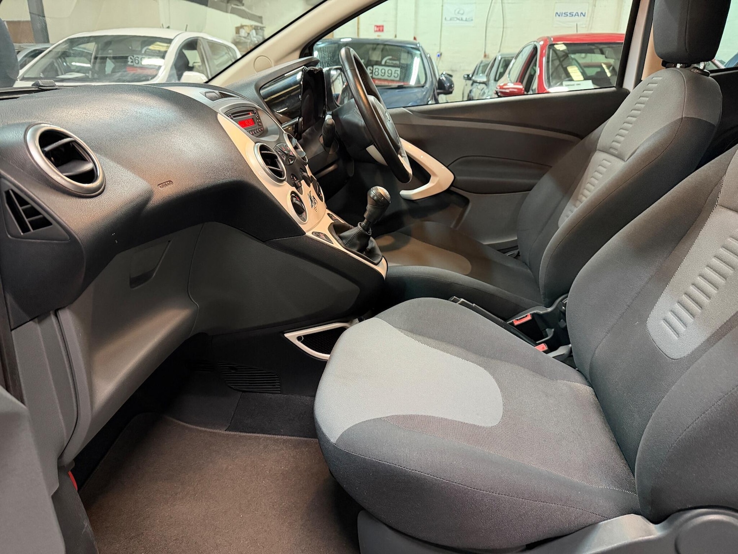Used Ford Ka 2015 for sale - 76247313: Photo 29