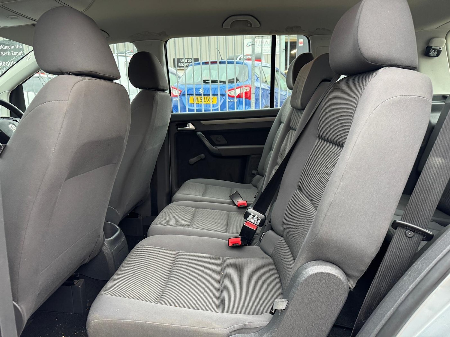 Used Volkswagen Touran 2010 for sale - 77426171: Photo 16