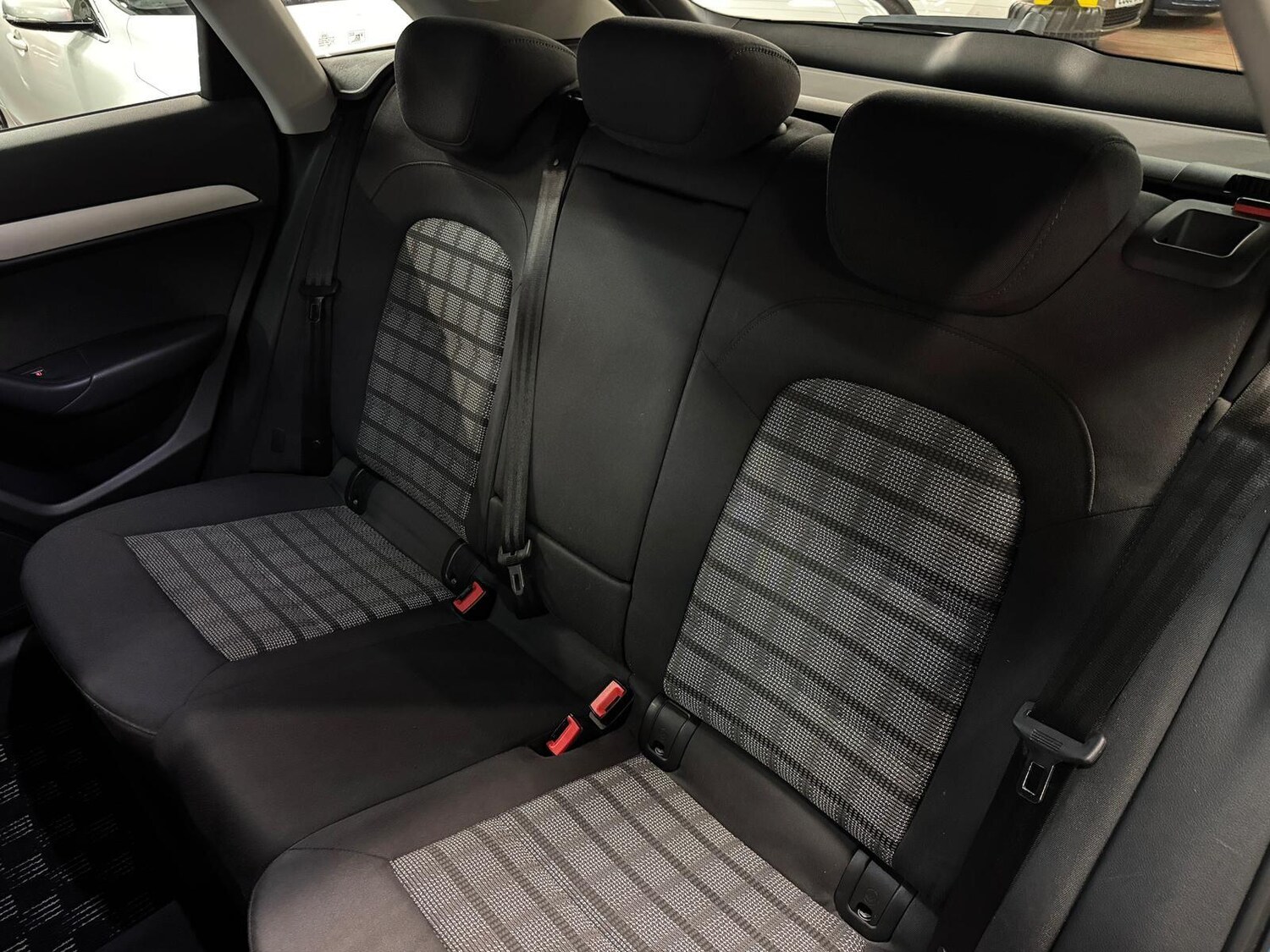 Used Audi Q3 for sale - 77908930: Photo 28