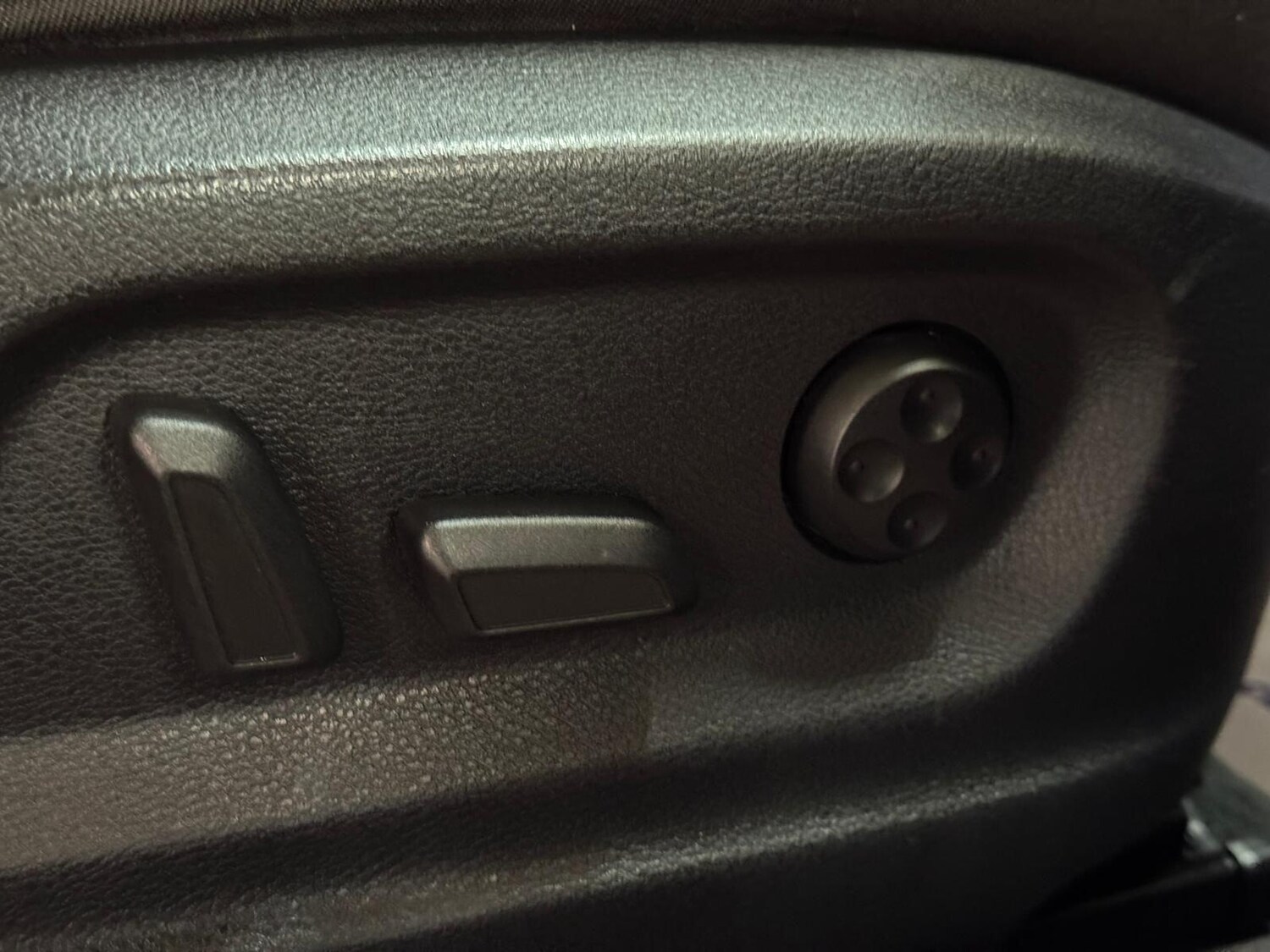 Used Audi Q3 for sale - 77908930: Photo 50