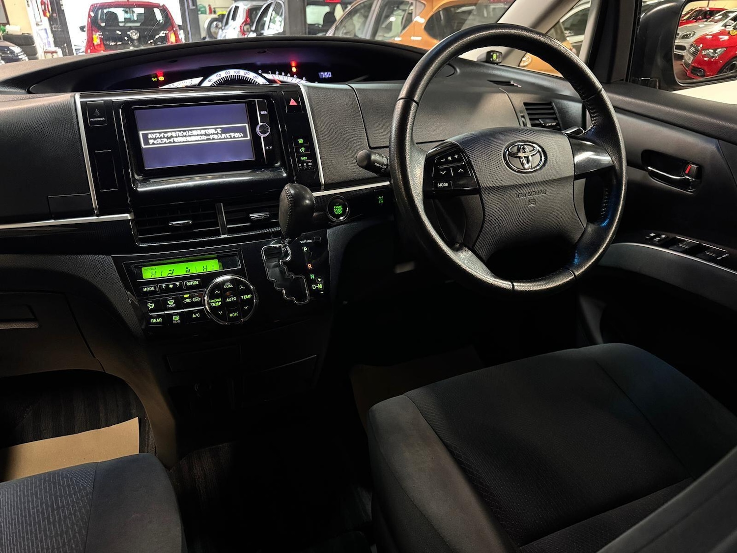 Used Toyota Estima for sale - 77029533: Photo 38