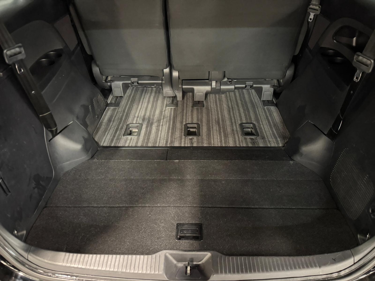 Used Toyota Estima for sale - 77029533: Photo 50