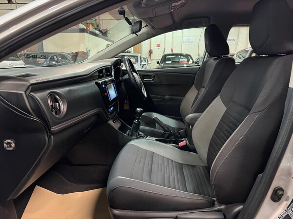 Used Toyota Auris 2016 for sale - 76201342: Photo 22