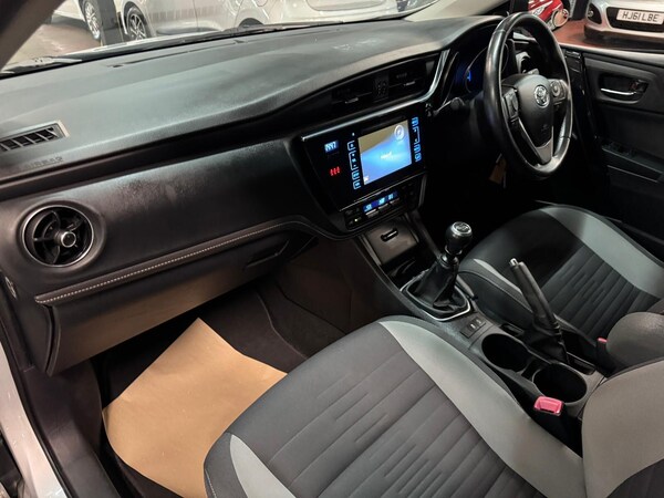 Used Toyota Auris 2016 for sale - 76201342: Photo 23