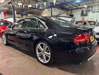 Used Audi S8 2013 for sale - 75334388: Photo