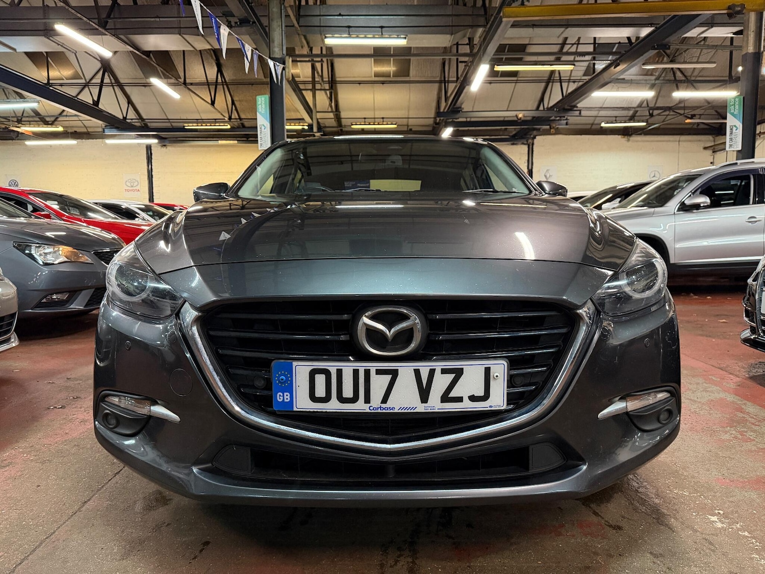 Used Mazda Mazda3 2017 for sale - 76952414: Photo 2