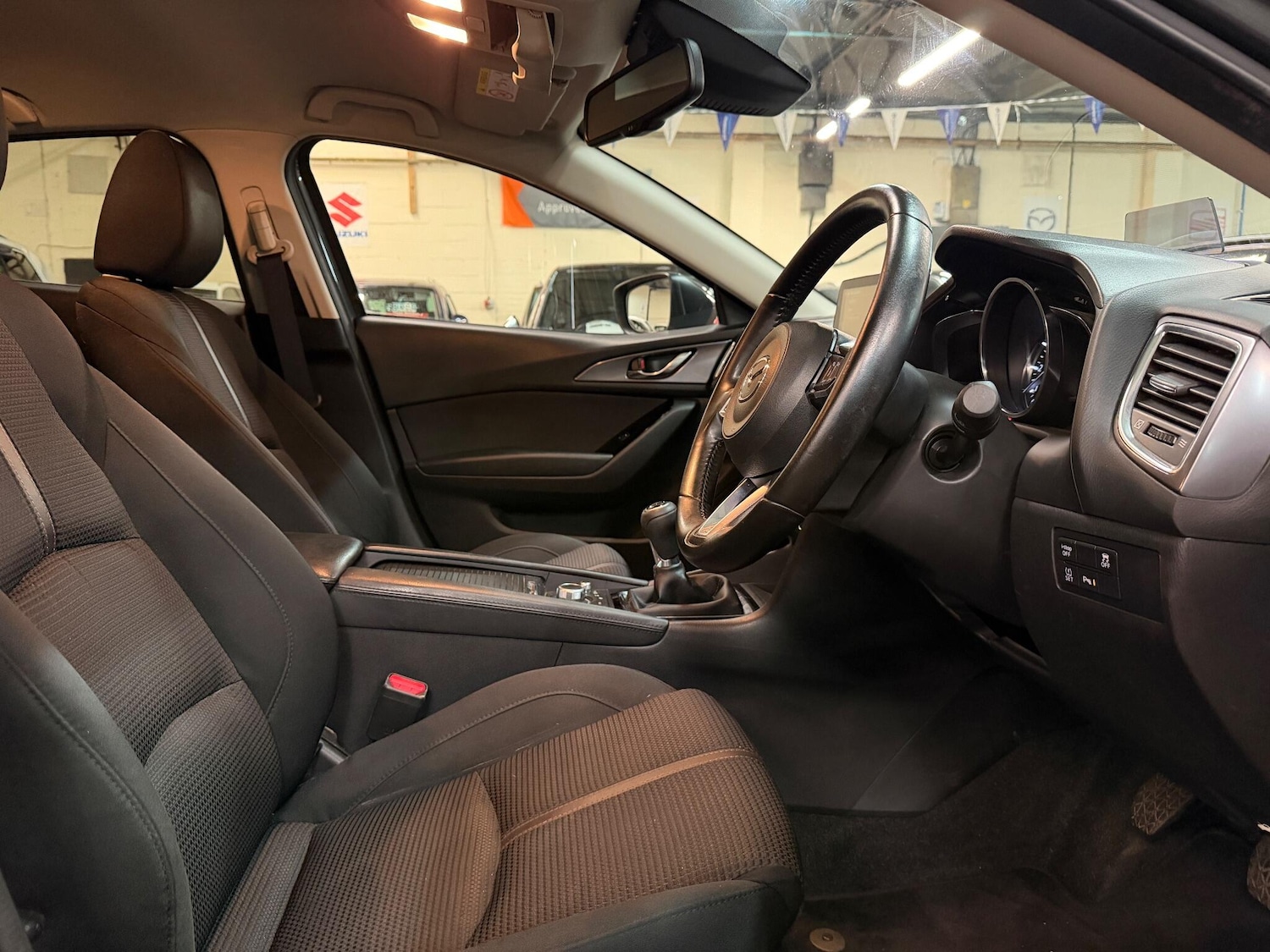 Used Mazda Mazda3 2017 for sale - 76952414: Photo 23