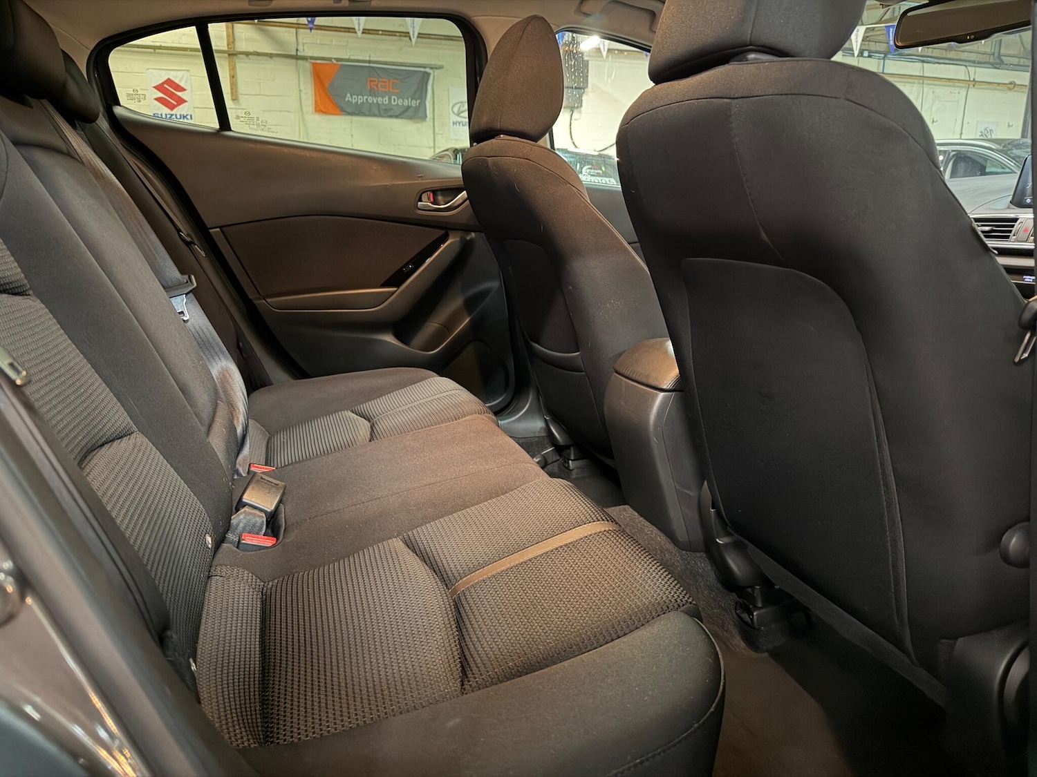 Used Mazda Mazda3 2017 for sale - 76952414: Photo 24