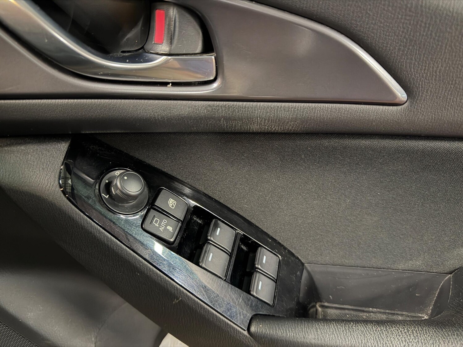 Used Mazda Mazda3 2017 for sale - 76952414: Photo 35