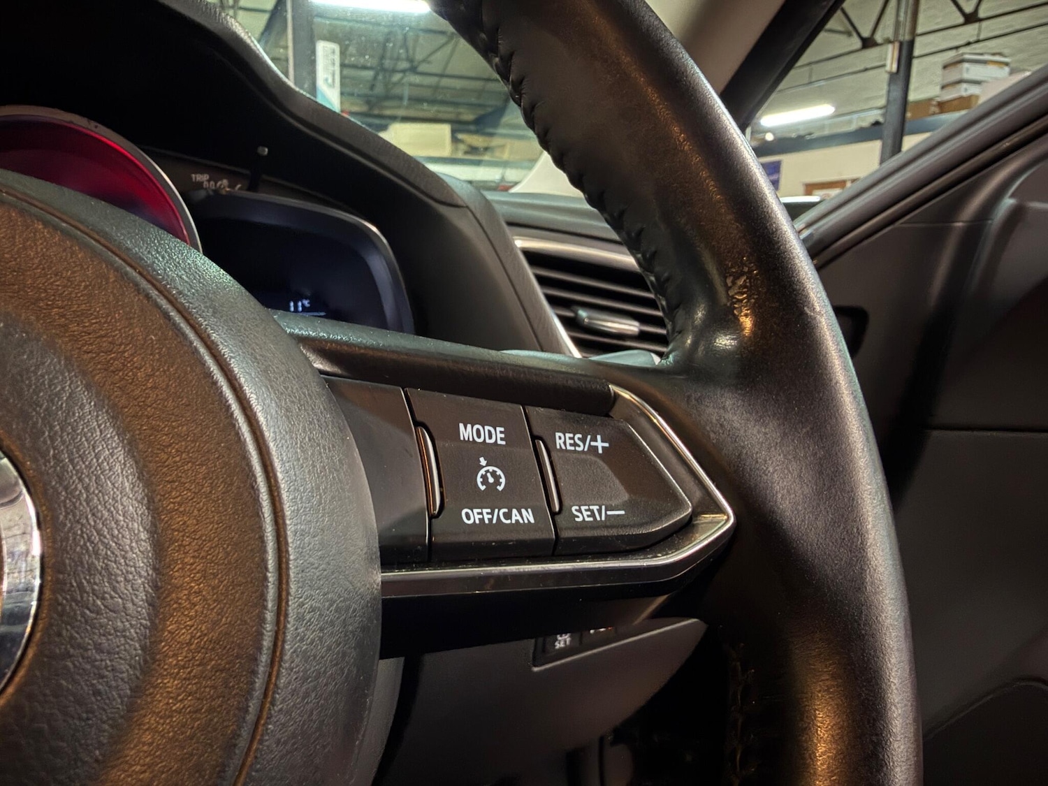 Used Mazda Mazda3 2017 for sale - 76952414: Photo 43