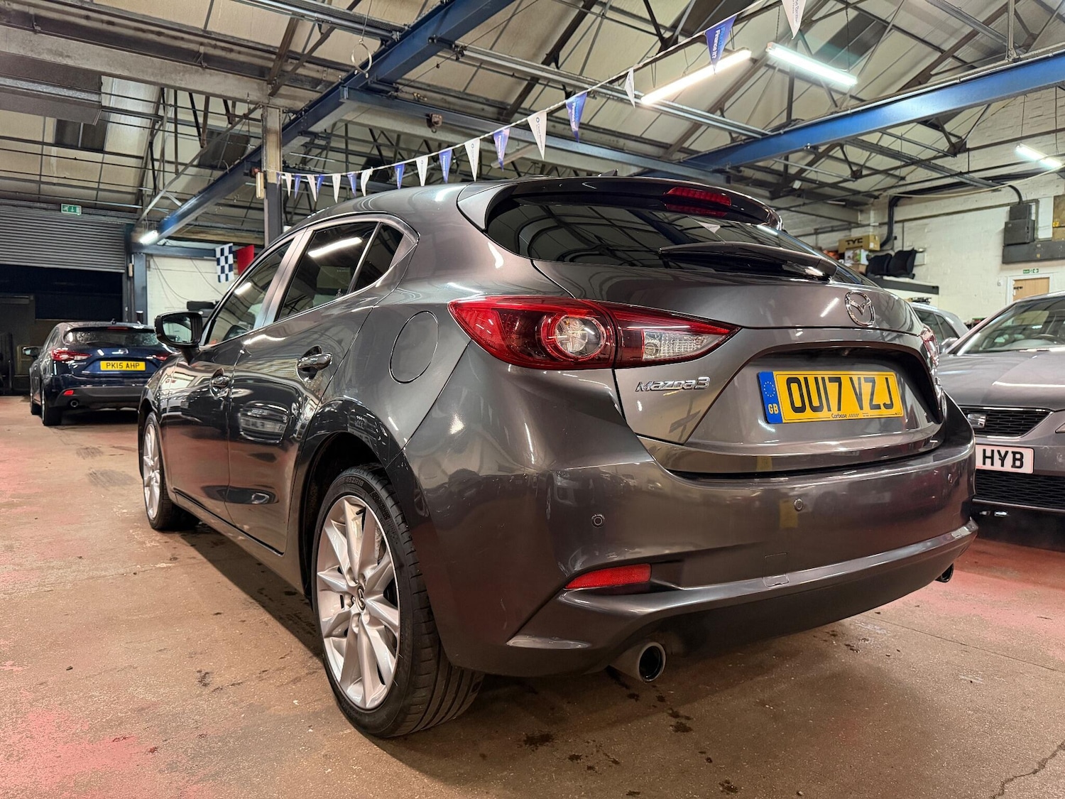 Used Mazda Mazda3 2017 for sale - 76952414: Photo 6