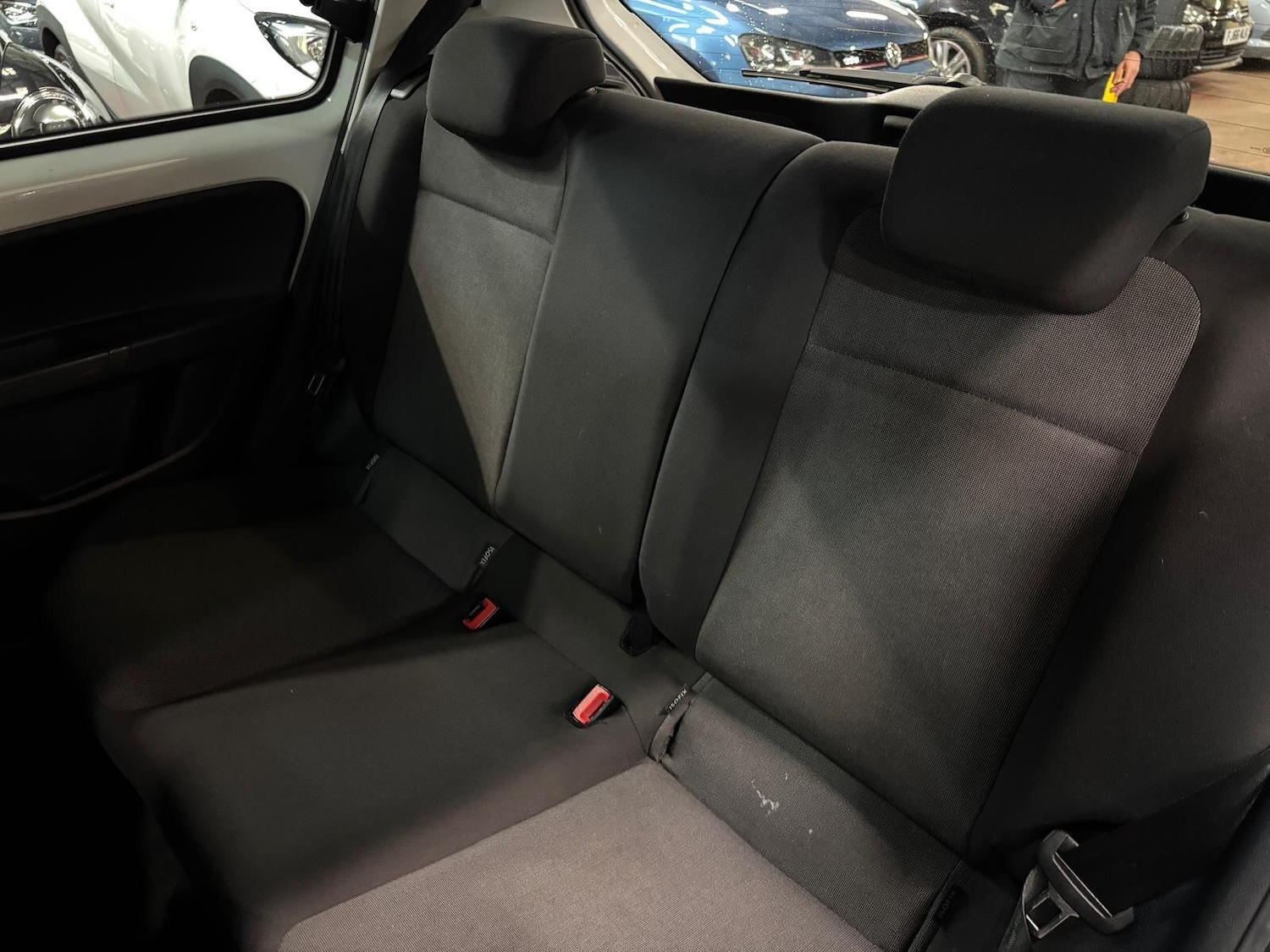 Used Volkswagen up! 2013 for sale - 76714857: Photo 26