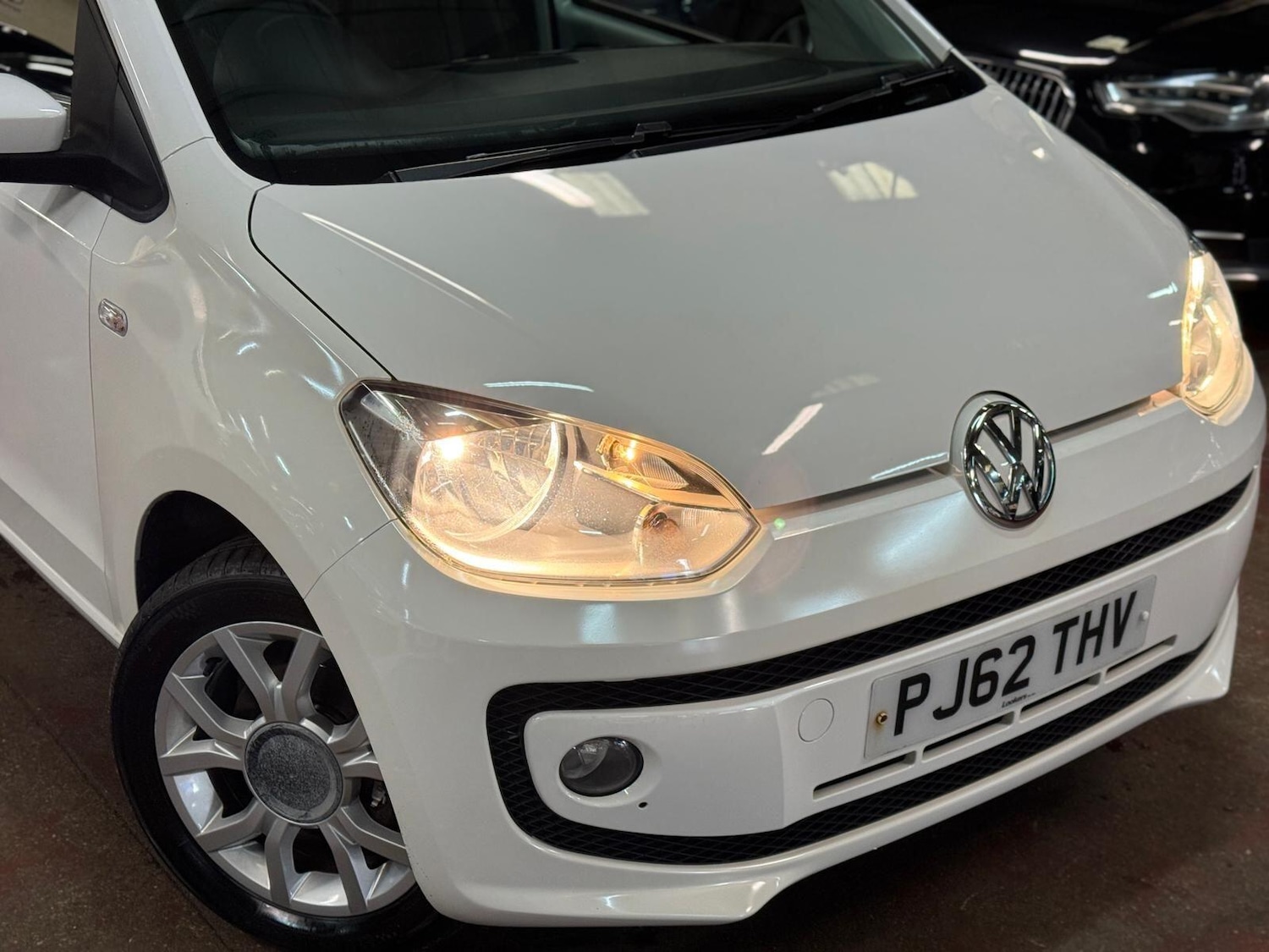 Used Volkswagen up! 2013 for sale - 76714857: Photo 9