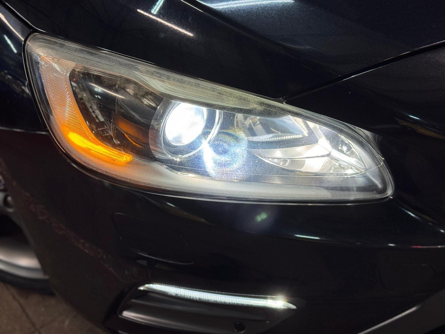 Used Volvo V60 for sale - 77120373: Photo 12