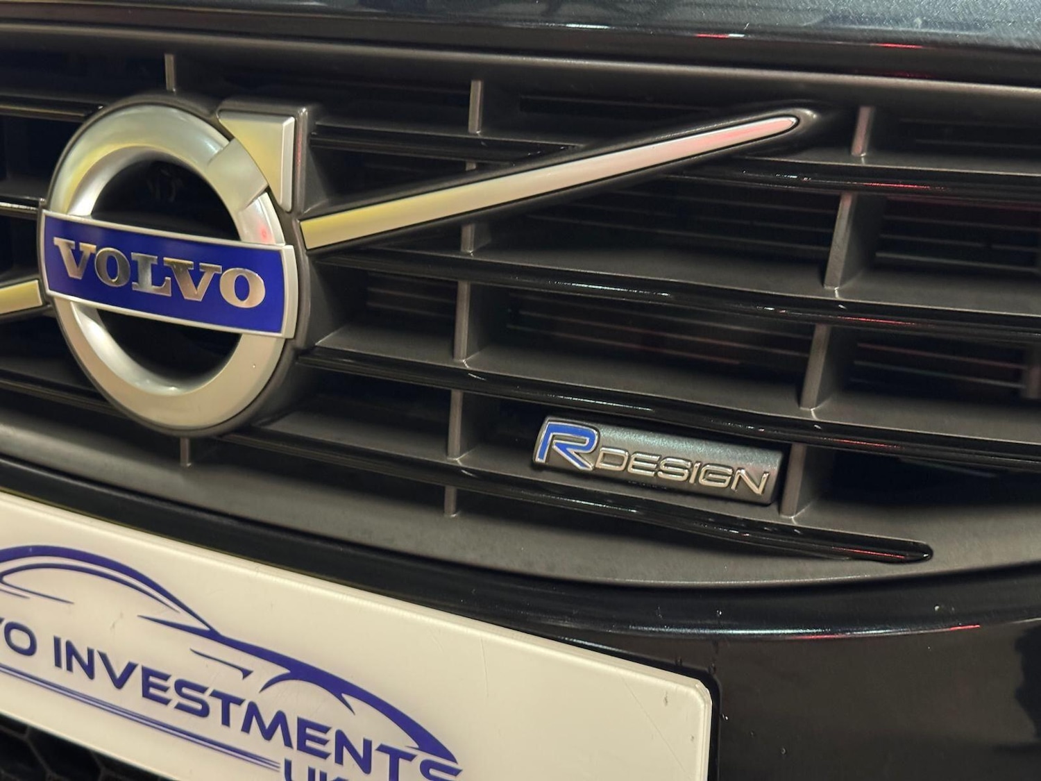 Used Volvo V60 for sale - 77120373: Photo 13