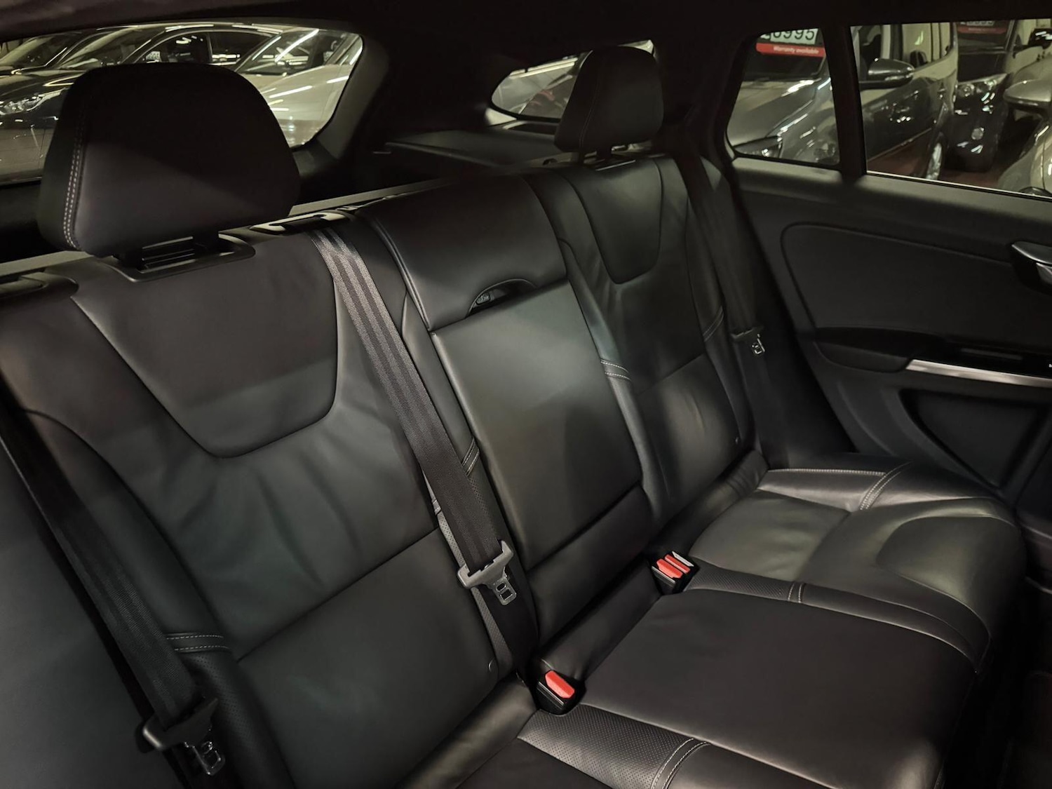 Used Volvo V60 for sale - 77120373: Photo 27