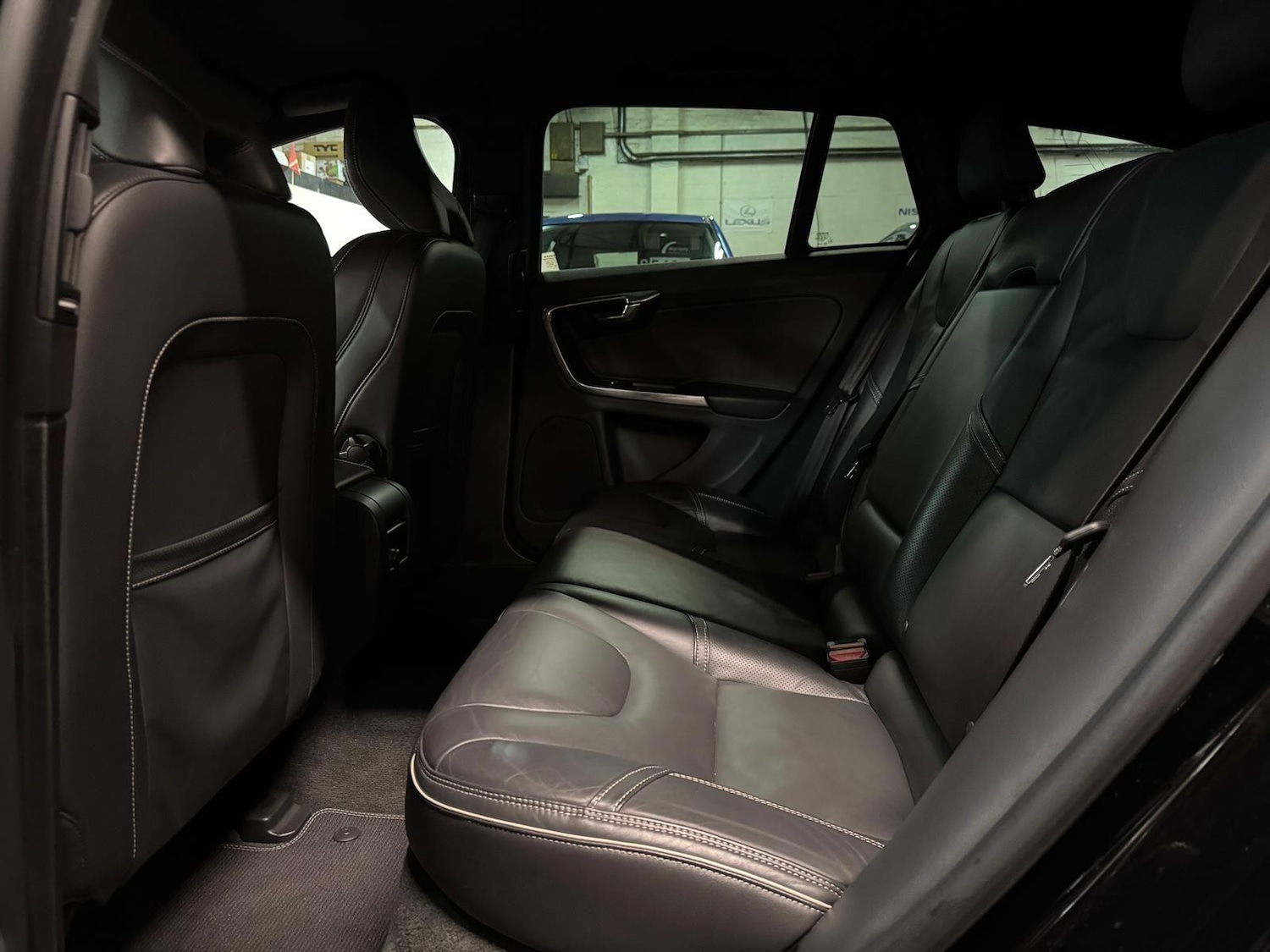 Used Volvo V60 for sale - 77120373: Photo 29