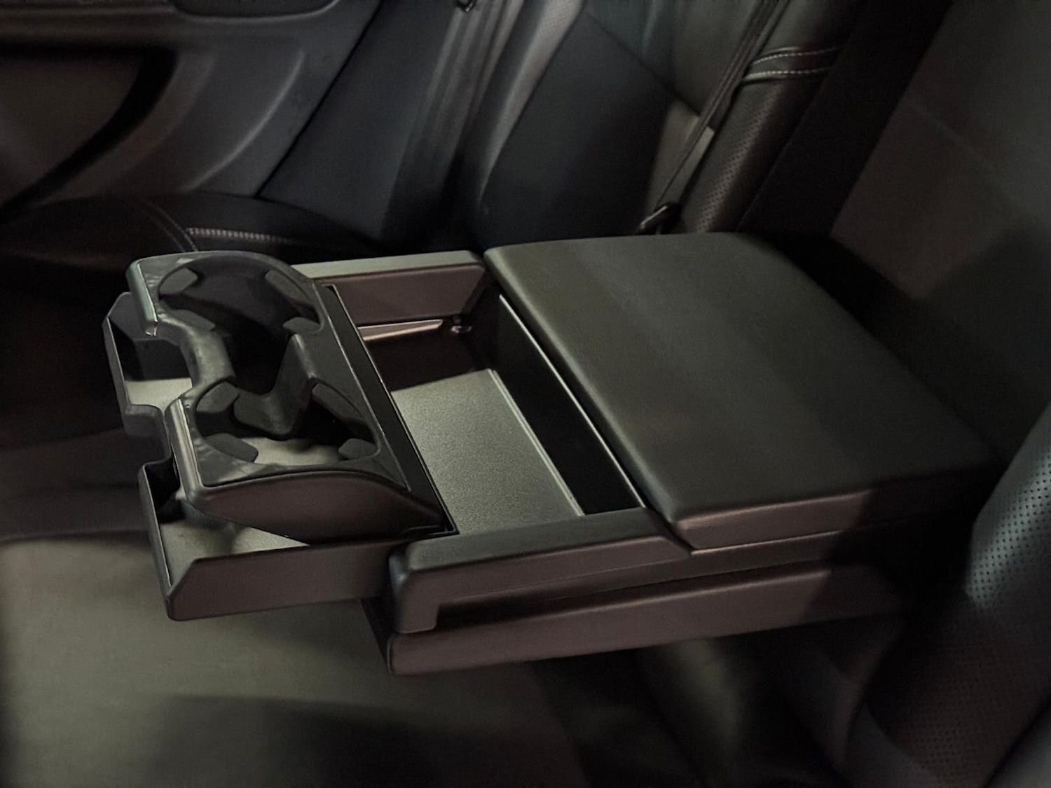 Used Volvo V60 for sale - 77120373: Photo 33