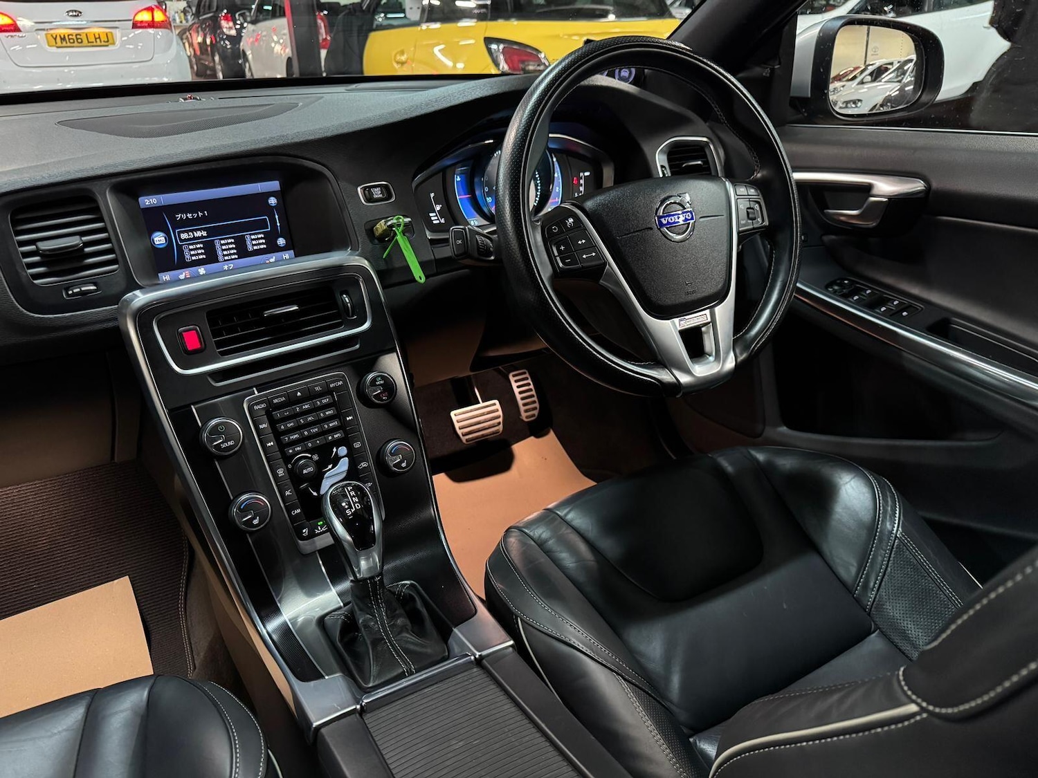 Used Volvo V60 for sale - 77120373: Photo 36