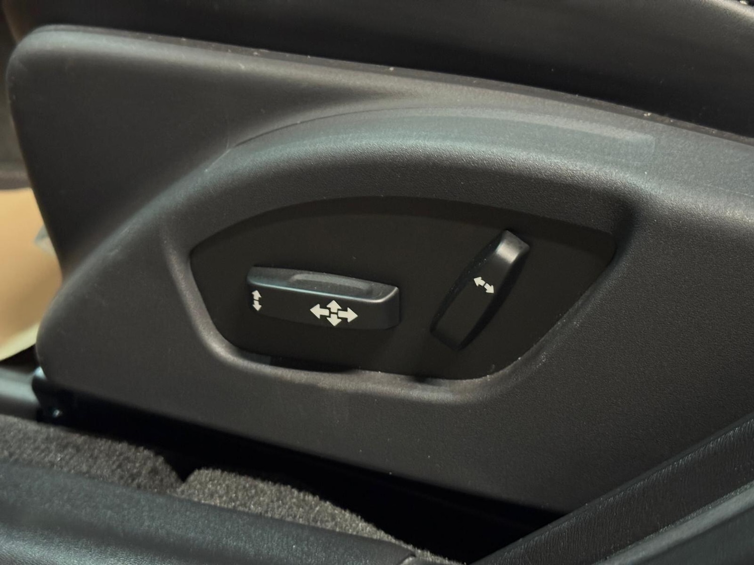 Used Volvo V60 for sale - 77120373: Photo 46