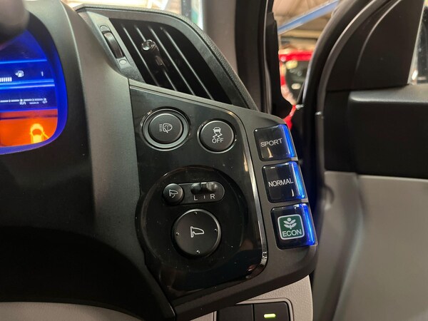 Used Honda CR-Z 2013 for sale - 75532833: Photo 31