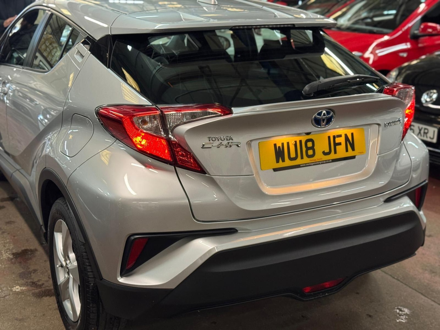 Used Toyota C-HR 2018 for sale - 76657462: Photo 13