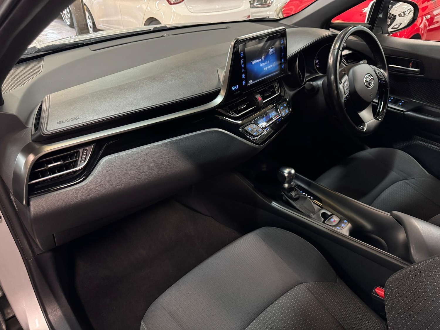 Used Toyota C-HR 2018 for sale - 76657462: Photo 23