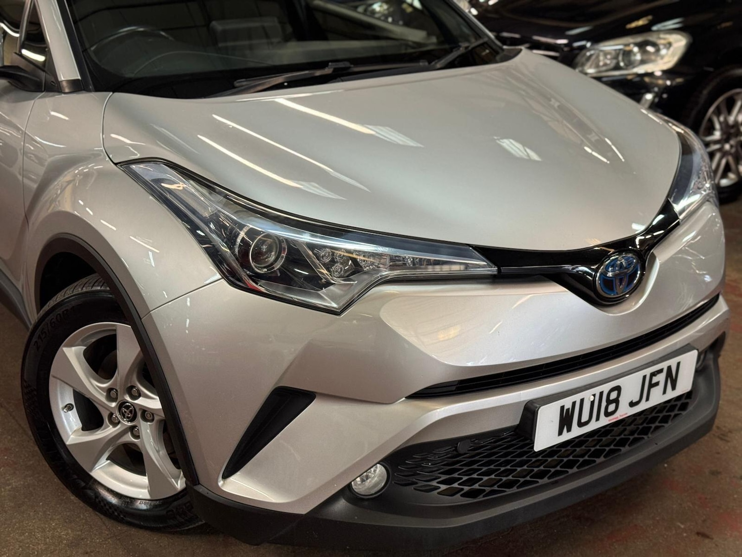 Used Toyota C-HR 2018 for sale - 76657462: Photo 7