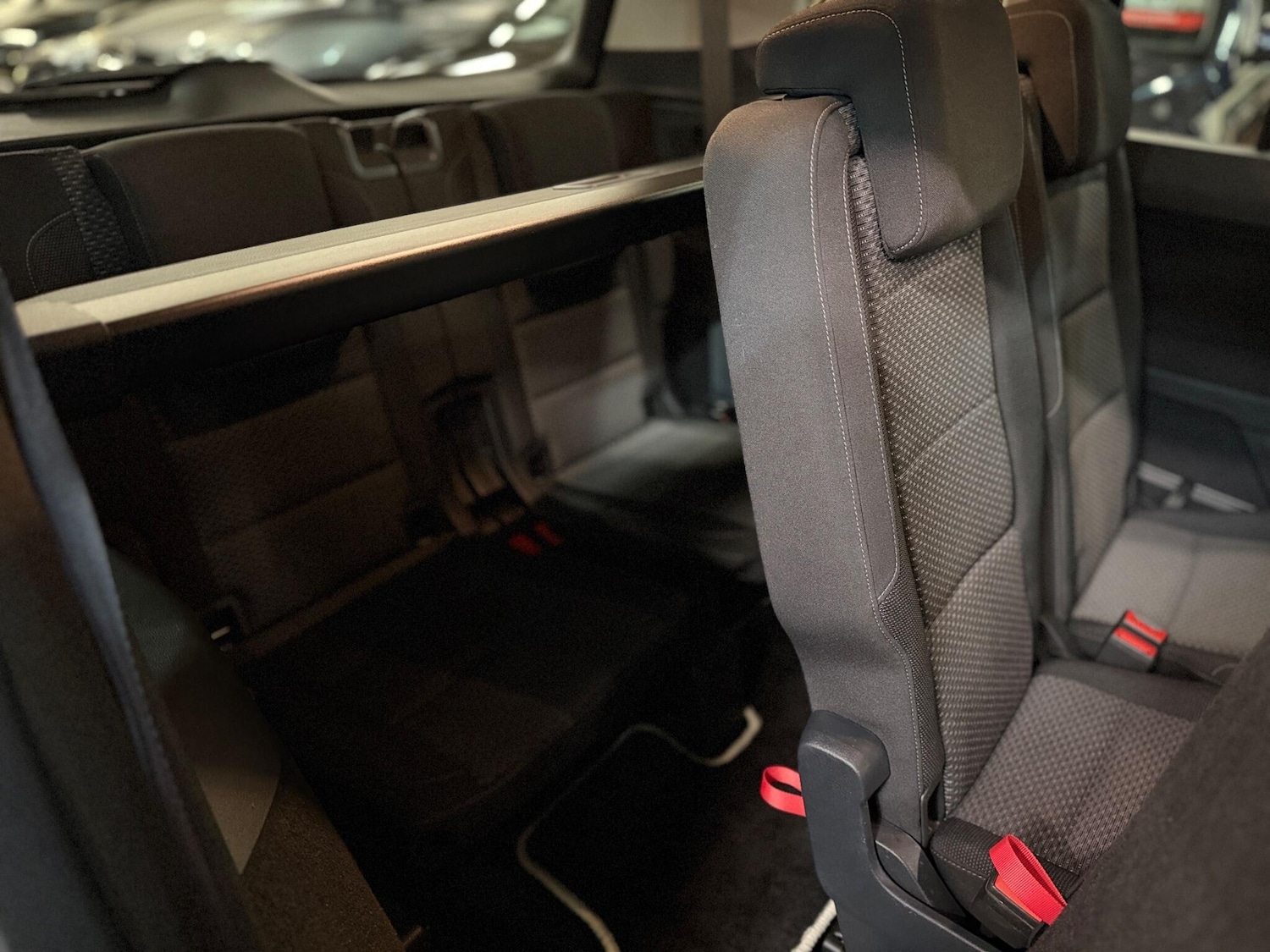 Used Volkswagen Touran for sale - 76458094: Photo 26