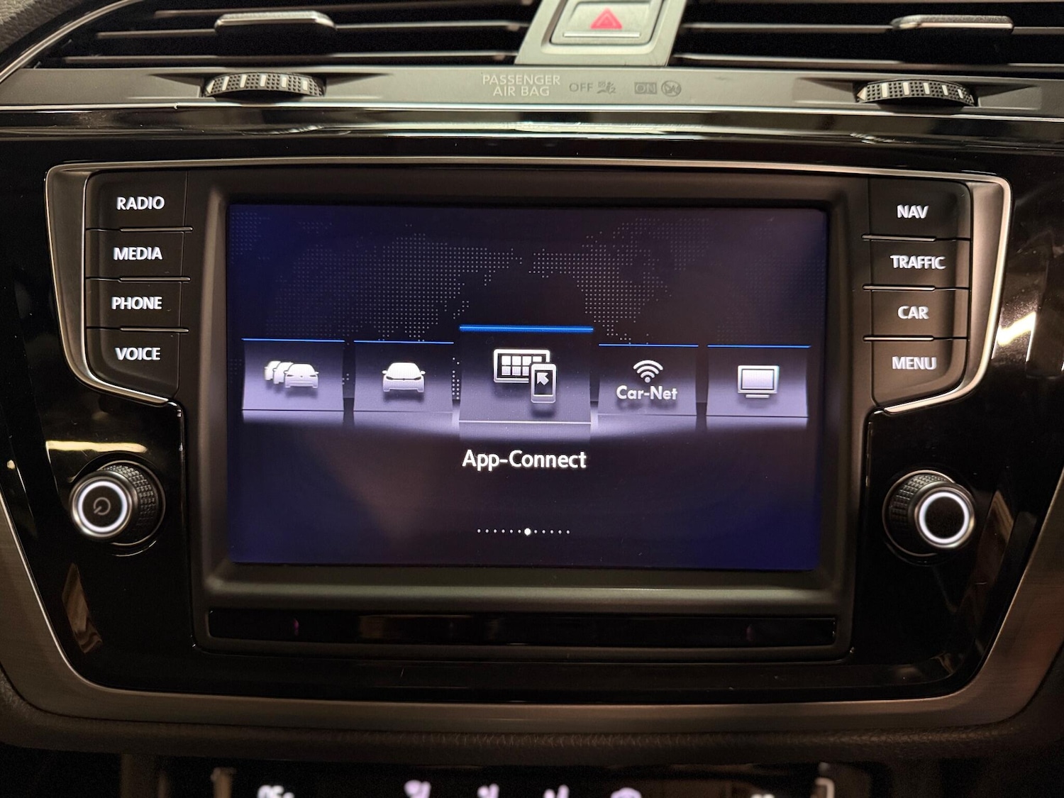 Used Volkswagen Touran for sale - 76458094: Photo 31