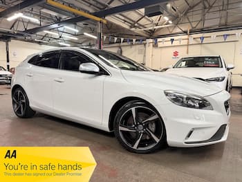 Used Volvo V40 2013 for sale - 79688445: Photo