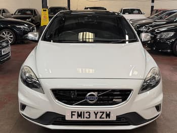 Used Volvo V40 2013 for sale - 79688445: Photo
