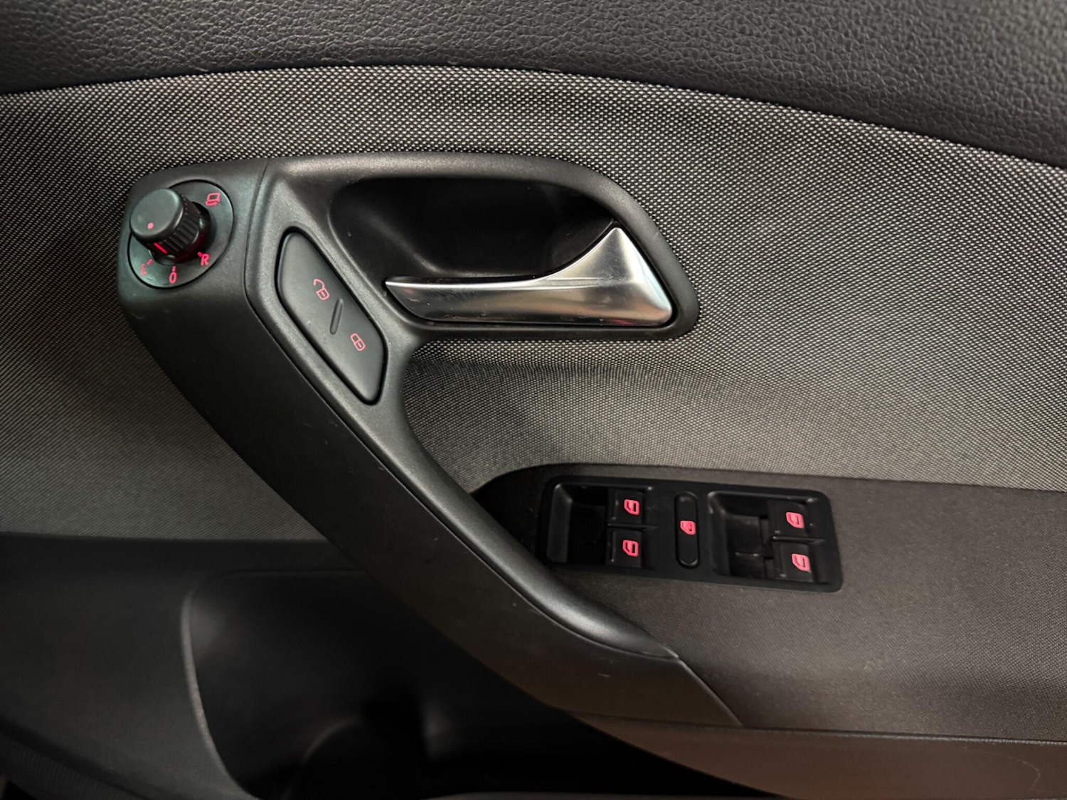 Used Volkswagen Polo for sale - 77978453: Photo 33