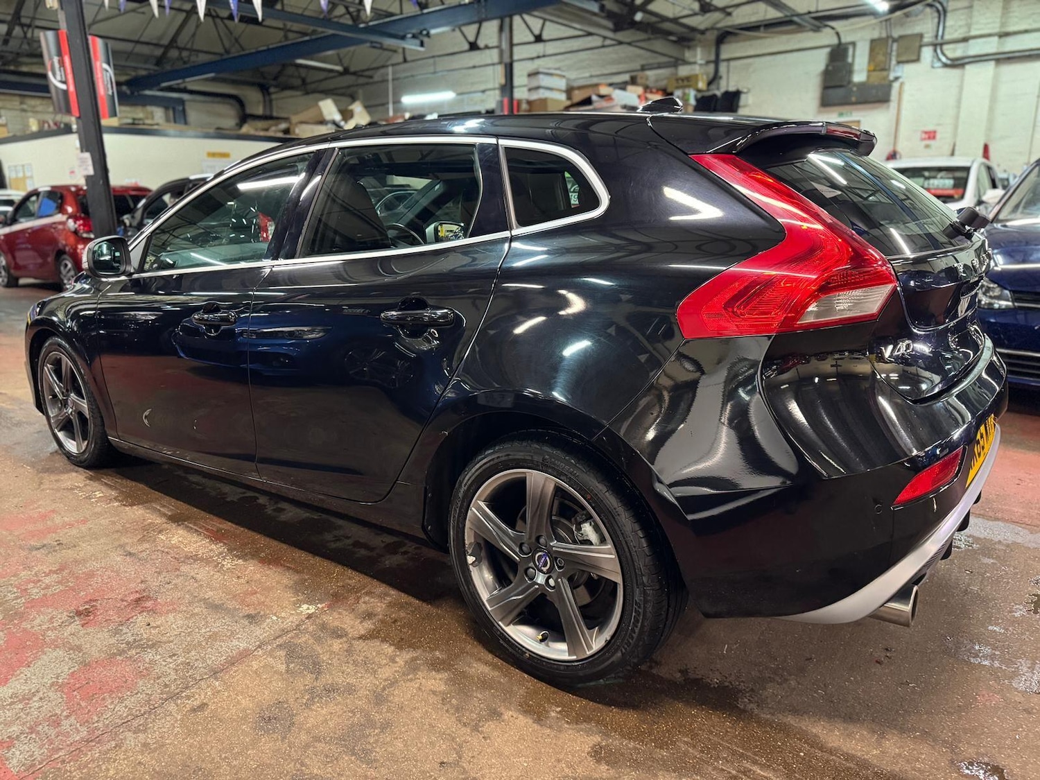 Used Volvo V40 for sale - 77671665: Photo 4